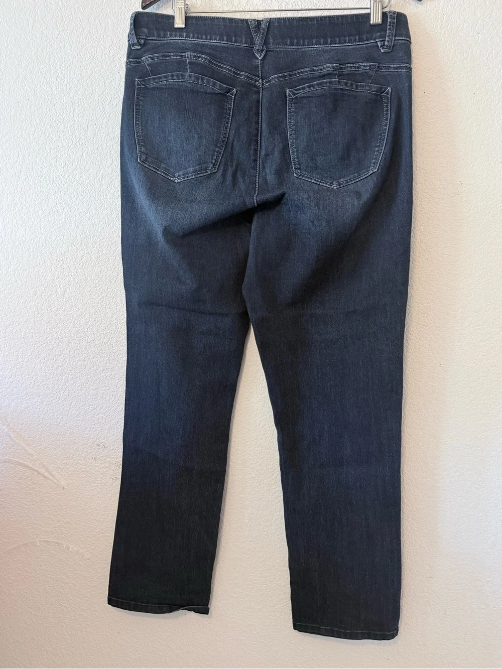 Democracy women’s Straight Leg Jeans in Dark Blue Wash 0125